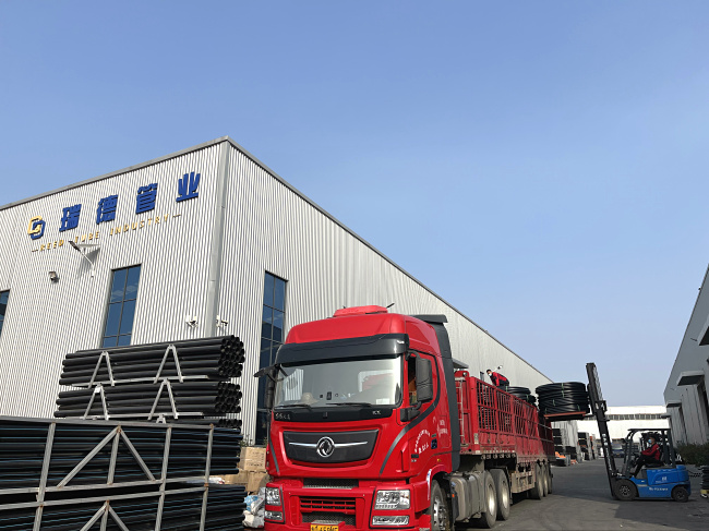 廠(chǎng)區(qū)發(fā)貨裝車(chē)